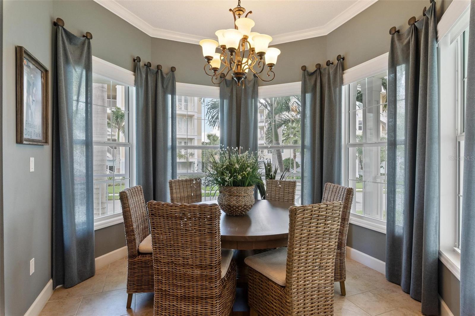 PALMA SOLA BAY CLUB - Residential