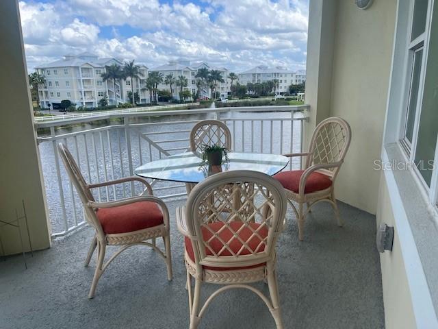 PALMA SOLA BAY CLUB - Residential