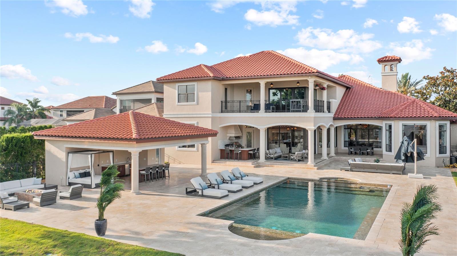 14724 AVENUE OF THE RUSHES