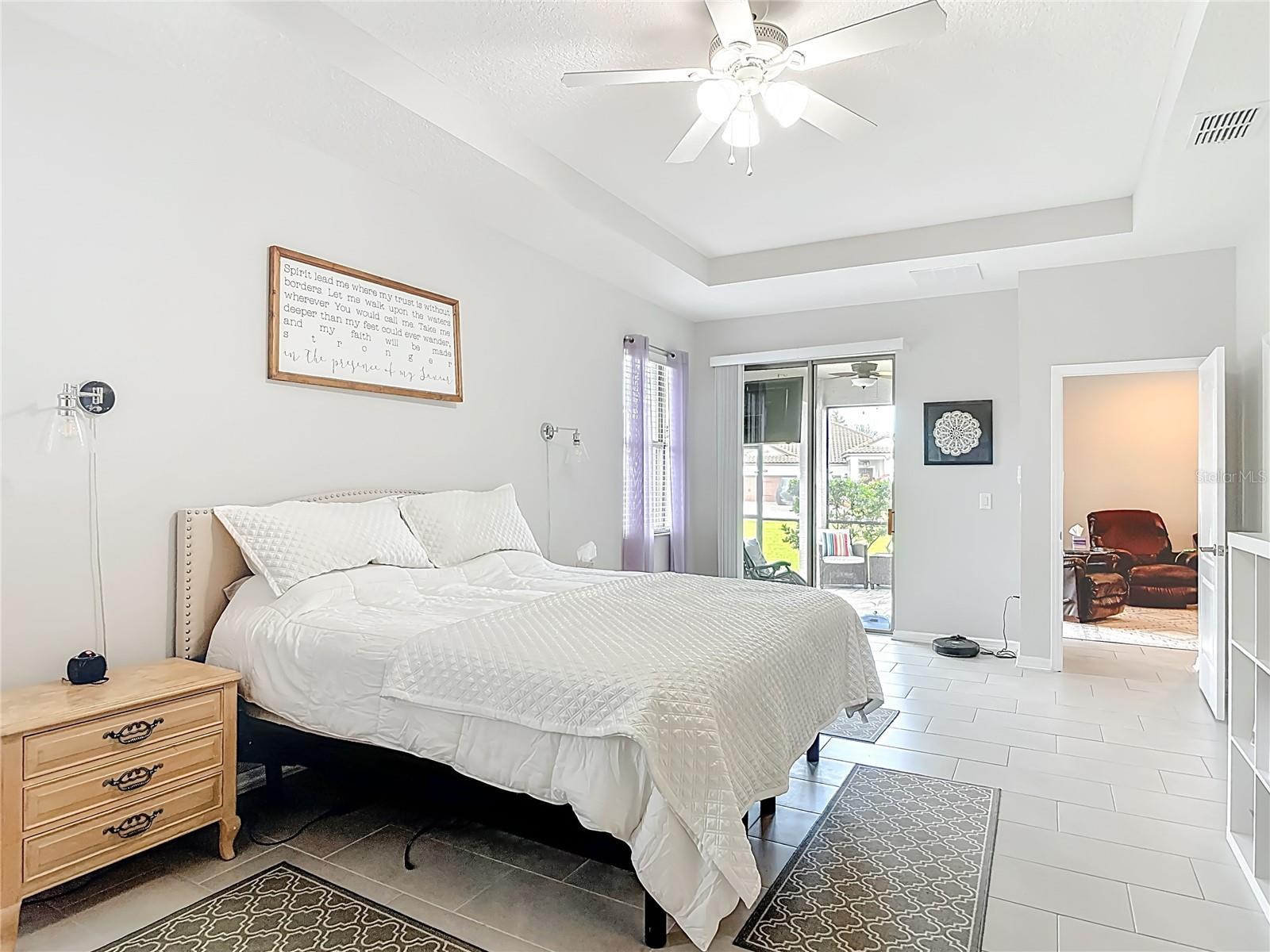 RIVIERA BELLA - Residential