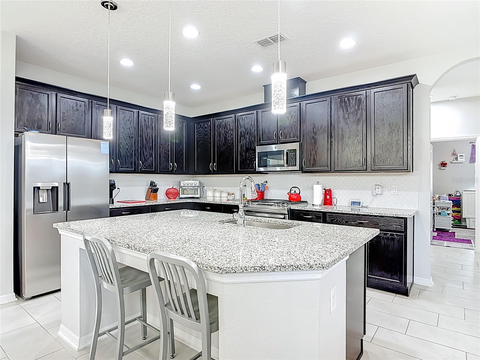 RIVIERA BELLA - Residential