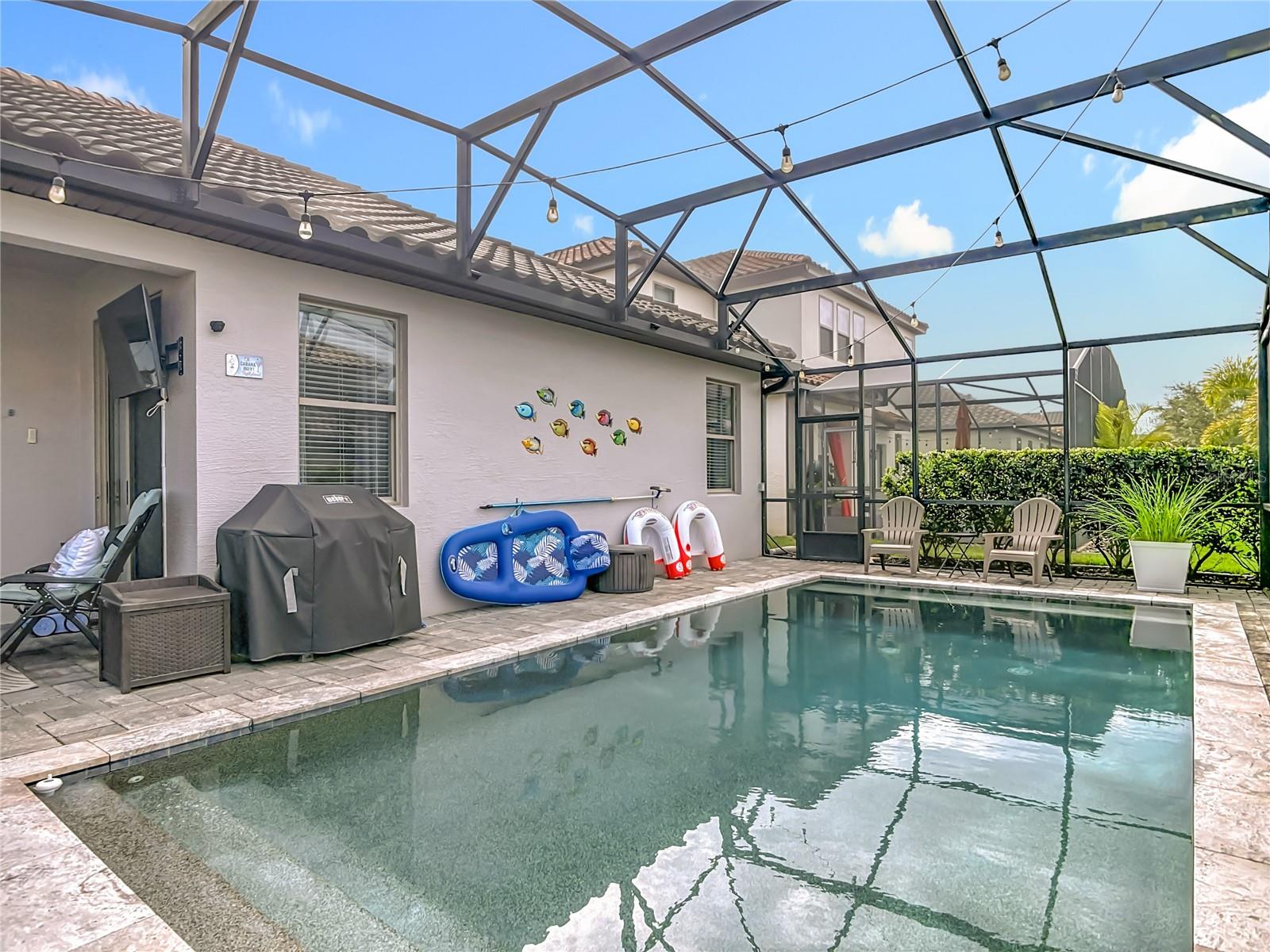 RIVIERA BELLA - Residential