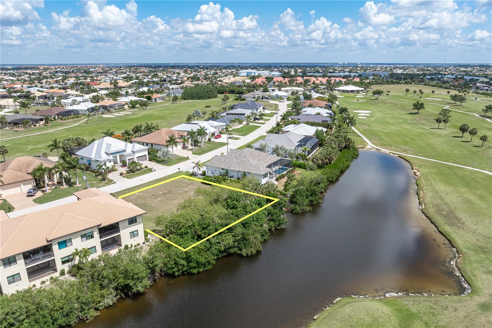 PUNTA GORDA ISLES SEC 12 - Land