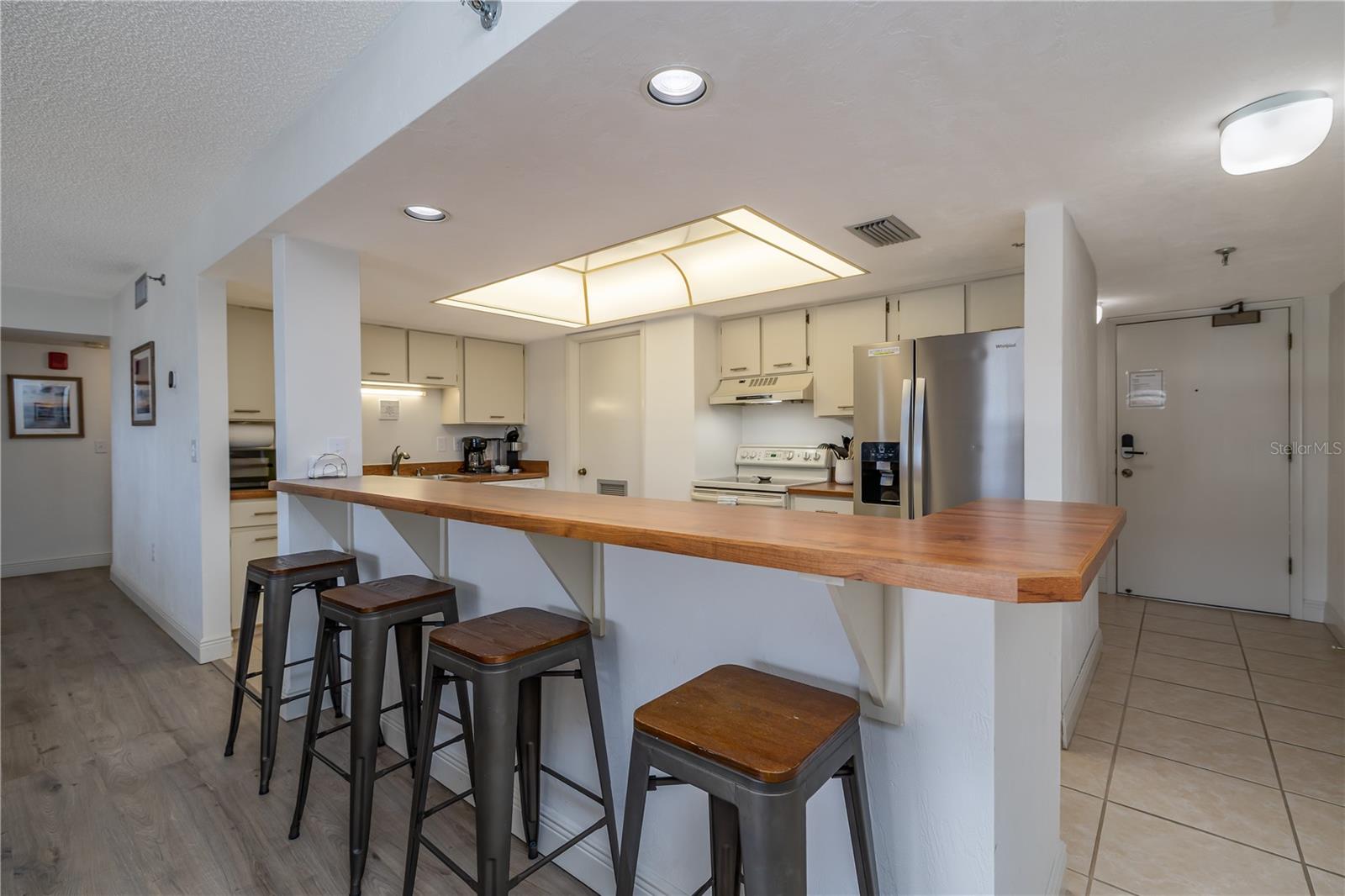 ORMONDY CONDO - Residential