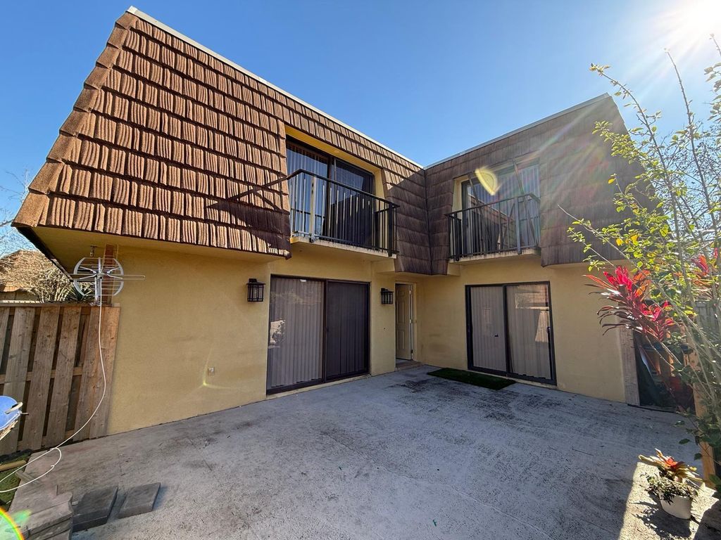 Photo of 5276 Middle Court #115, Orlando, FL 32811 (MLS # O6376026)