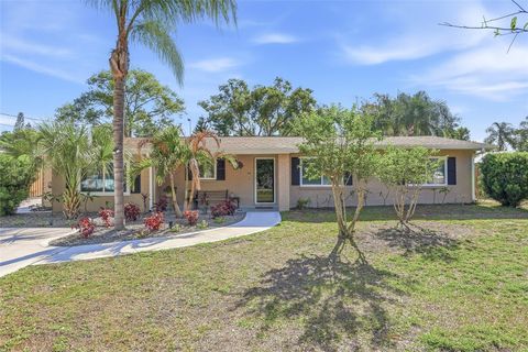 Photo of 12109 Forest Hills Drive, Tampa, FL 33612 (MLS # TB8507811)