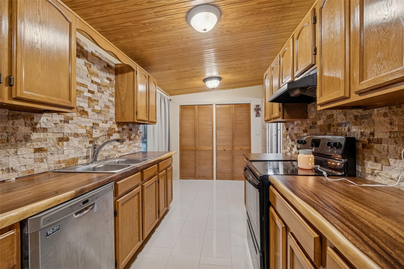 SKYVIEW TERRACE 1ST ADD - Residential