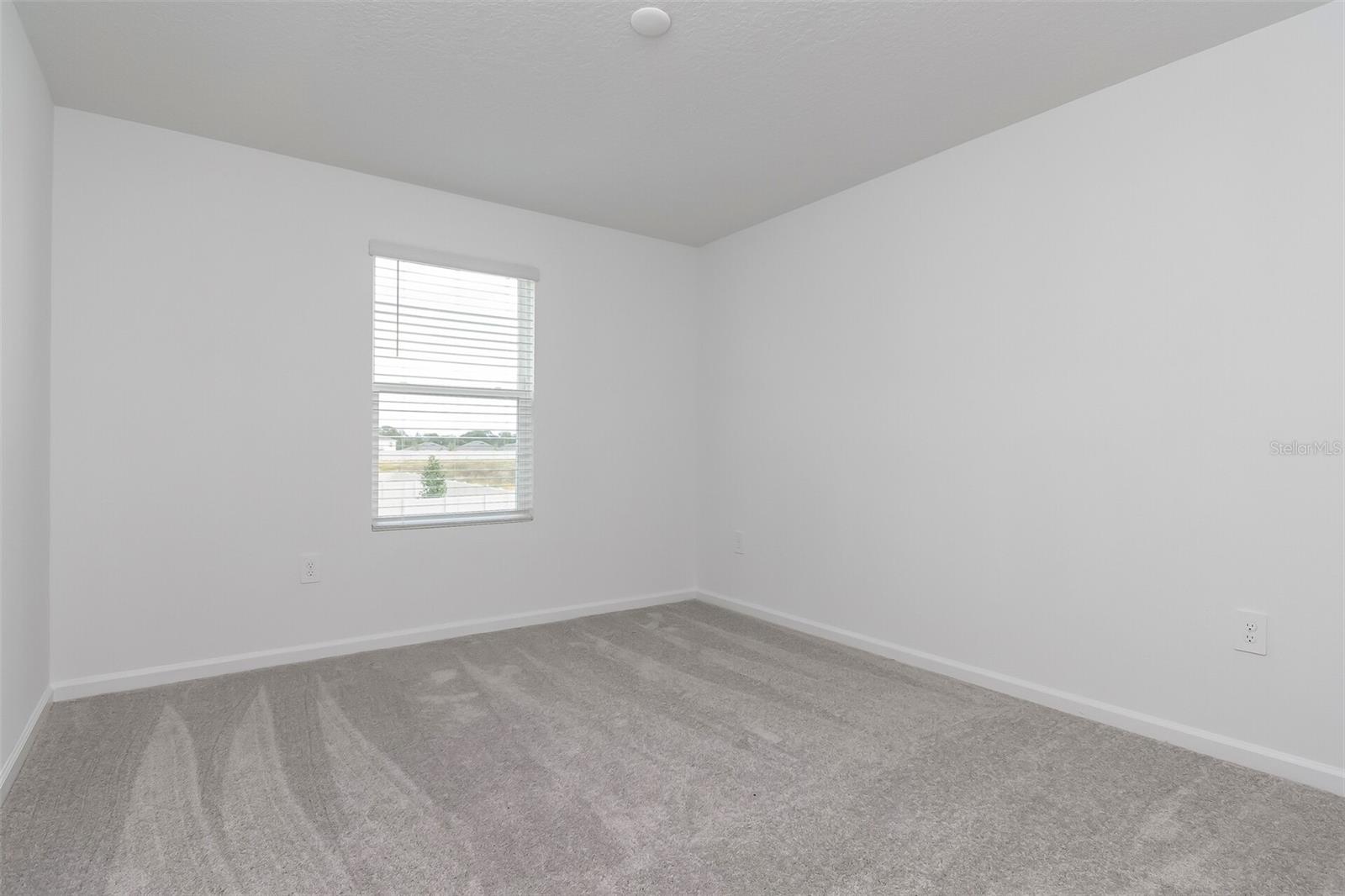 CROSSWINDS EAST PH 1 - Residential Lease