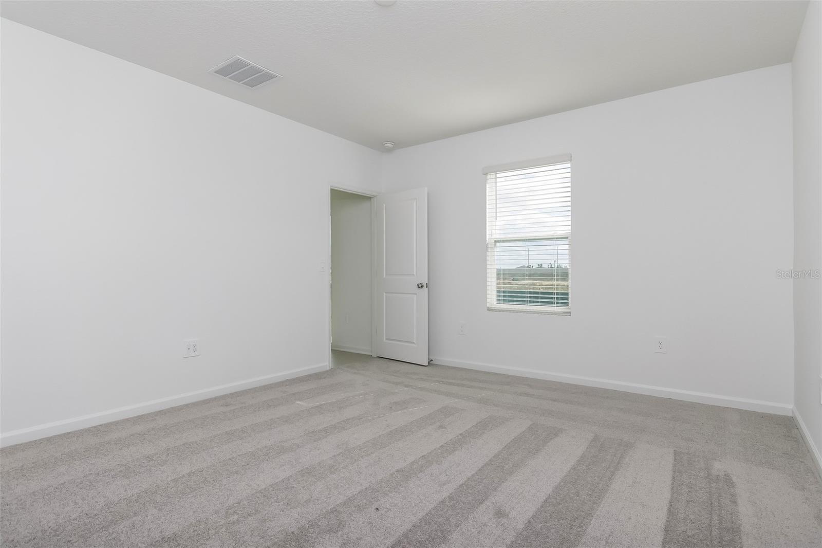 CROSSWINDS EAST PH 1 - Residential Lease