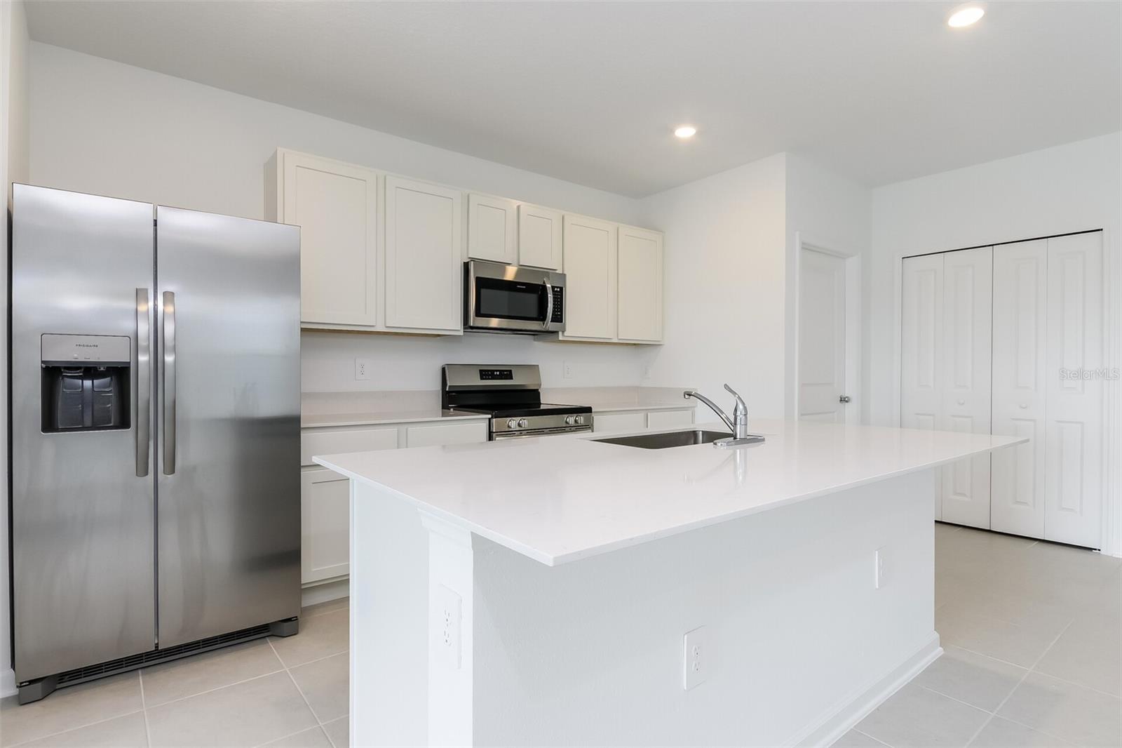 CROSSWINDS EAST PH 1 - Residential Lease