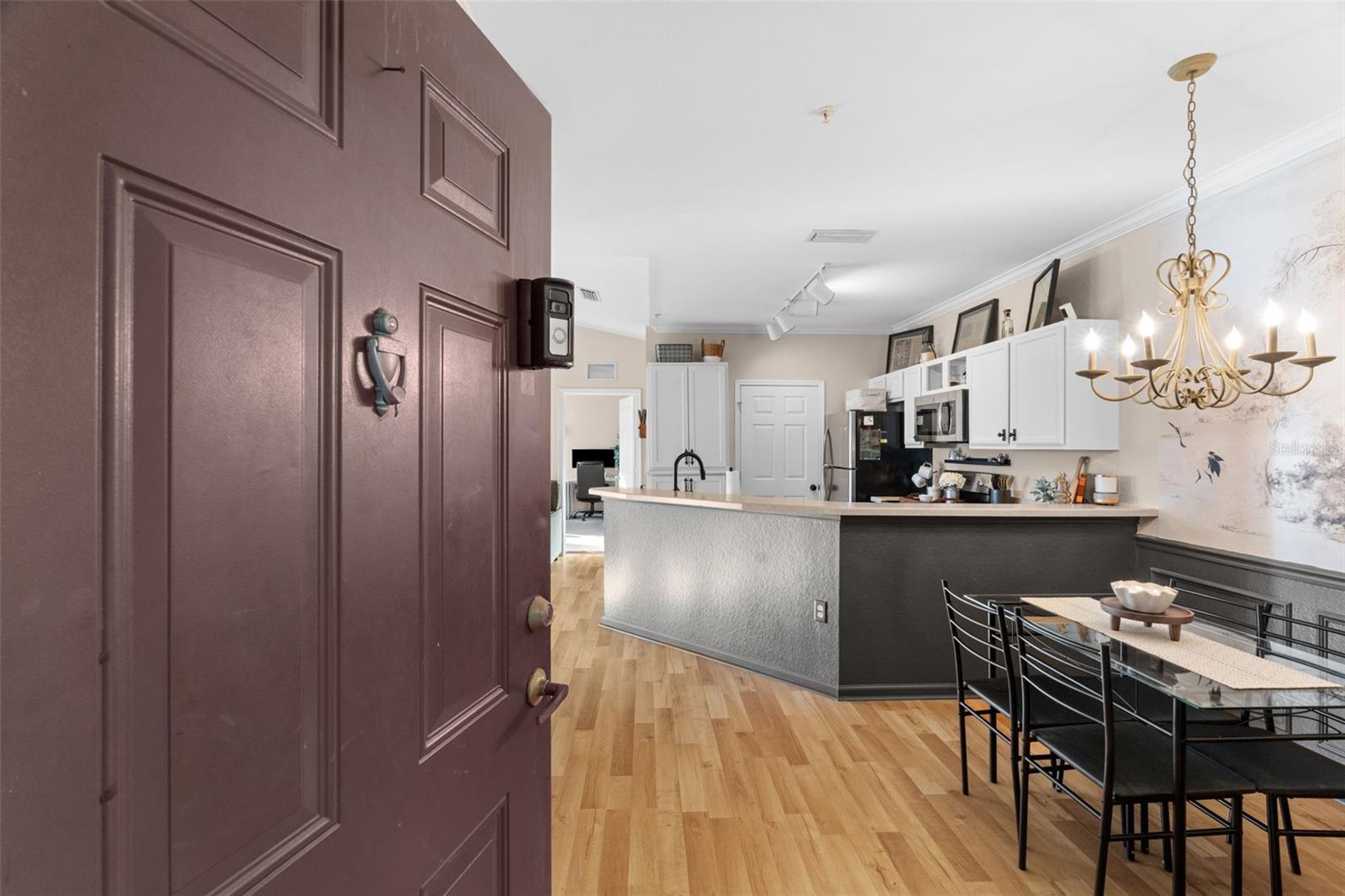 OLD TOWN VLGS - Residential