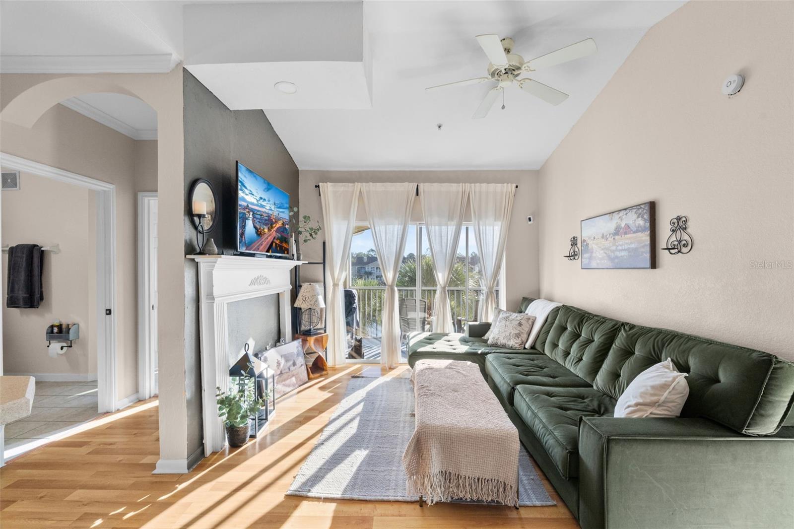 OLD TOWN VLGS - Residential