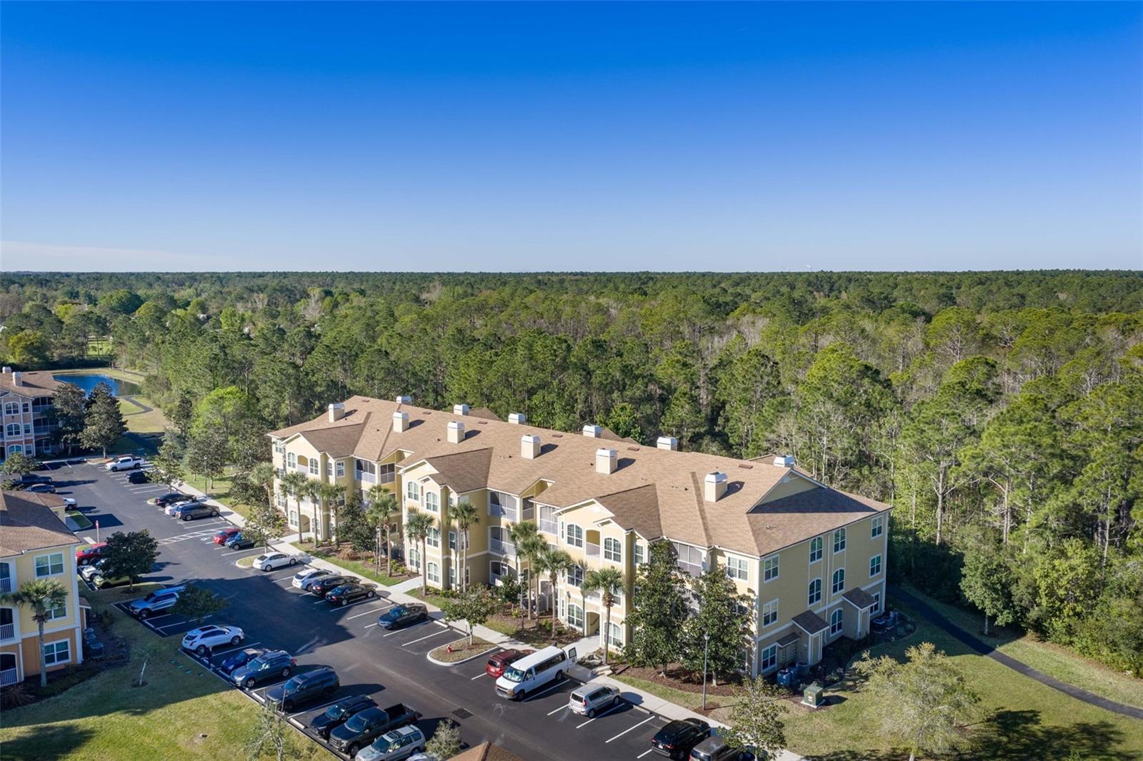 OLD TOWN VLGS - Residential