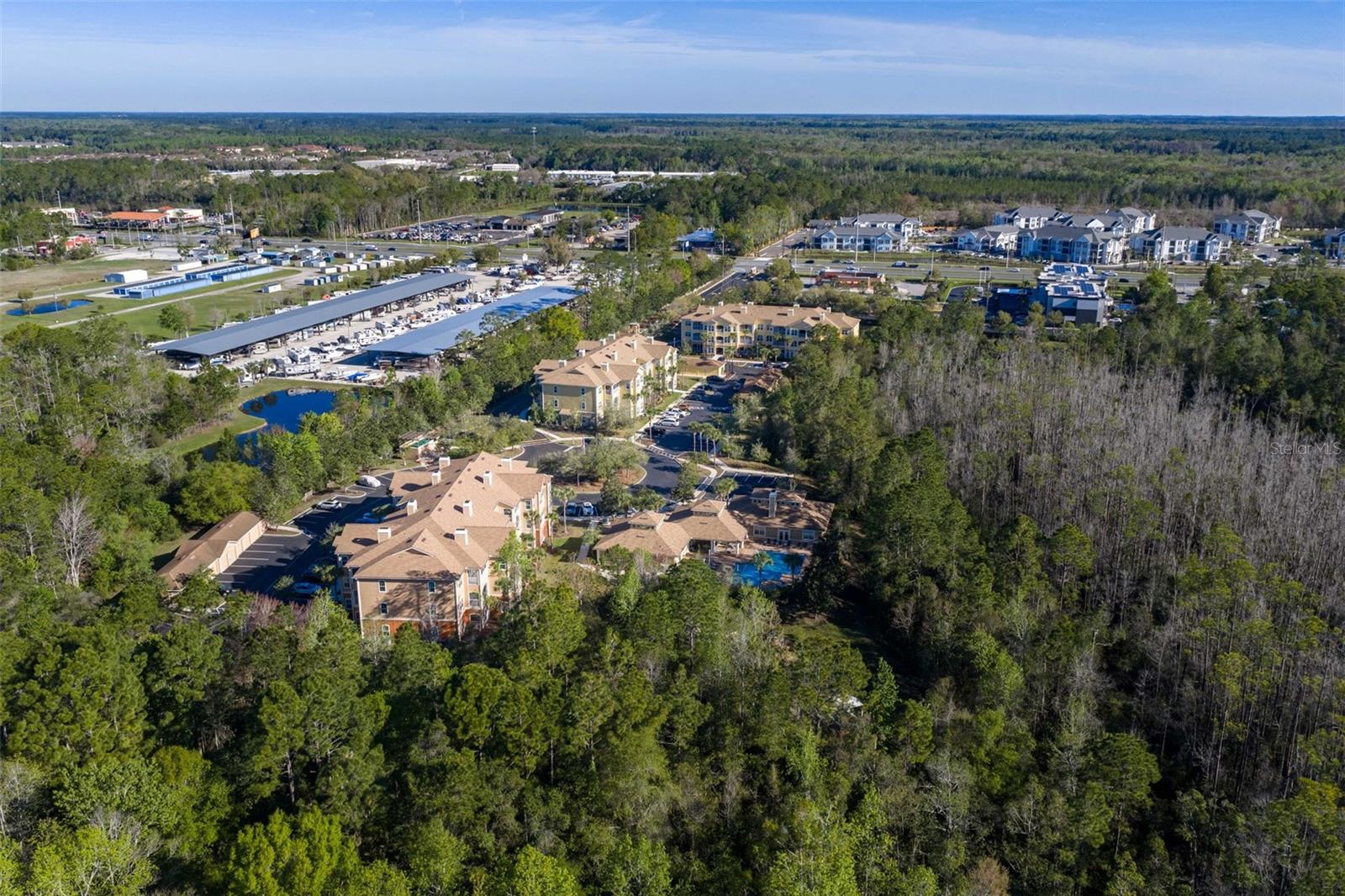 OLD TOWN VLGS - Residential