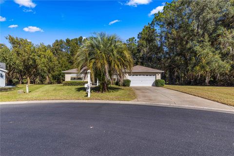 A home in DUNNELLON