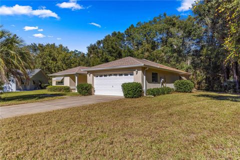 A home in DUNNELLON