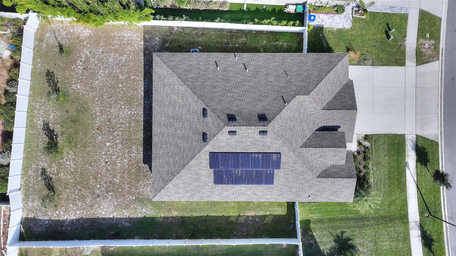 STONEYBROOK HILLSB - Residential Lease