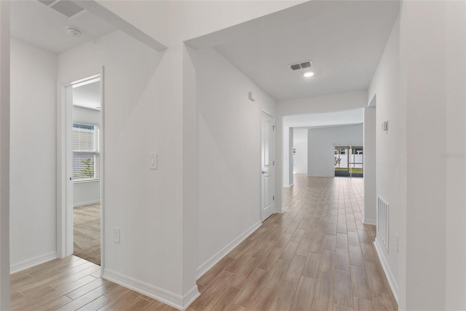 STONEYBROOK HILLSB - Residential Lease