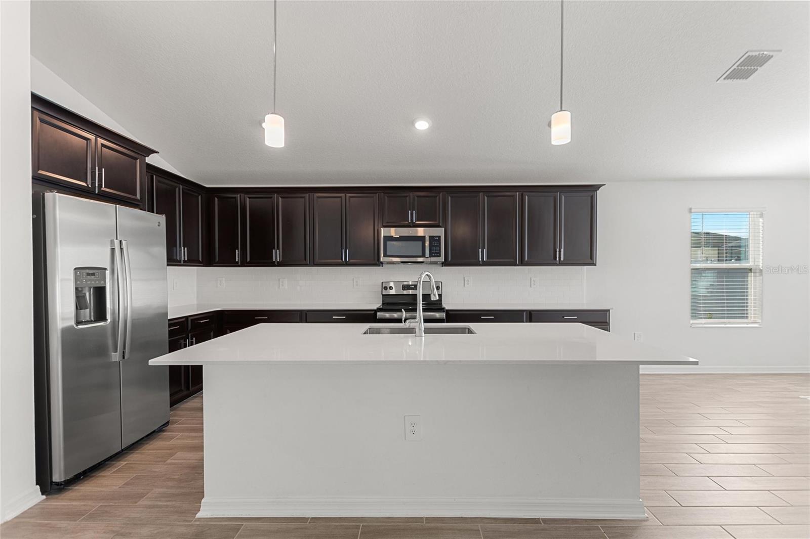 STONEYBROOK HILLSB - Residential Lease