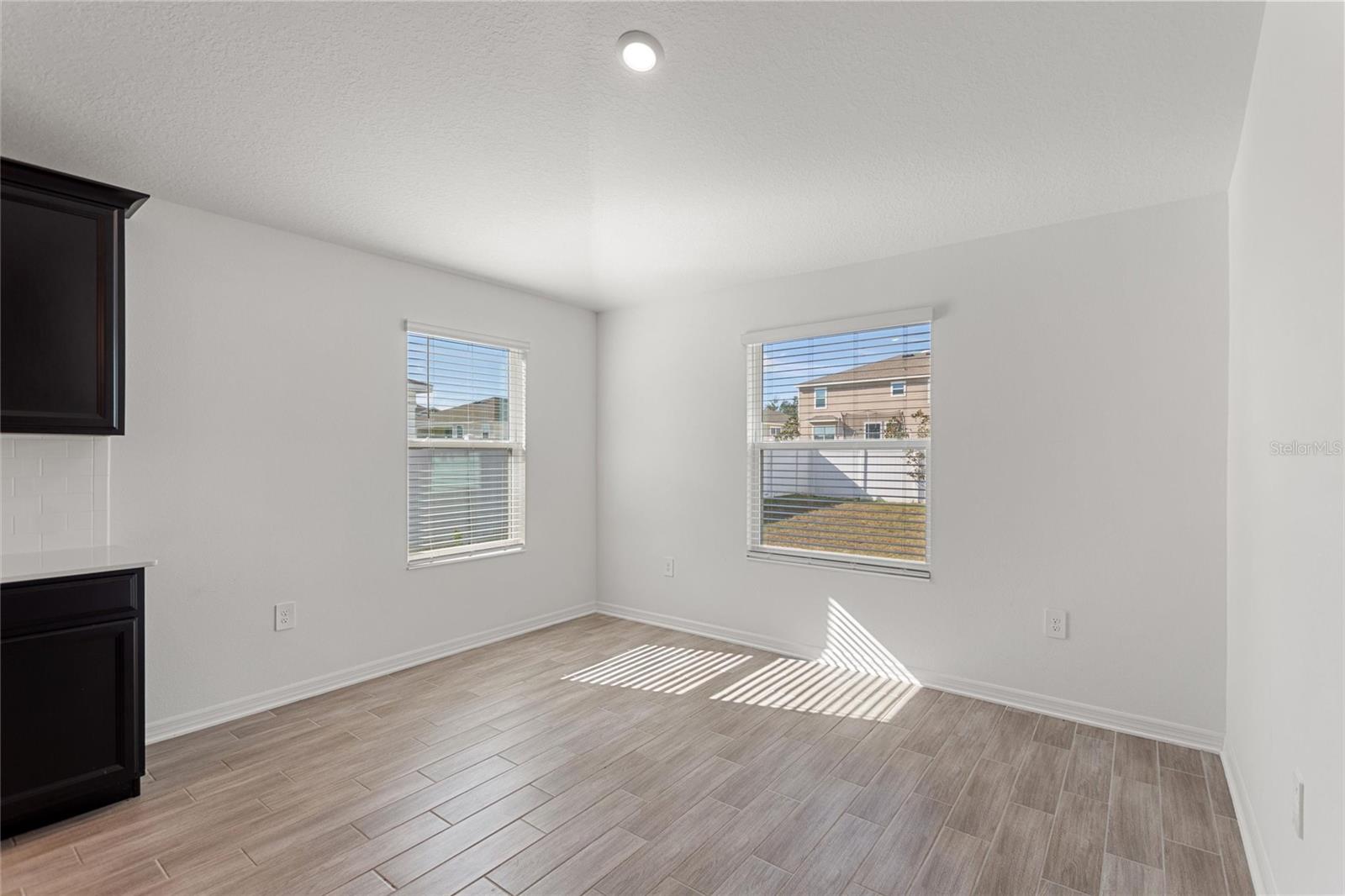 STONEYBROOK HILLSB - Residential Lease