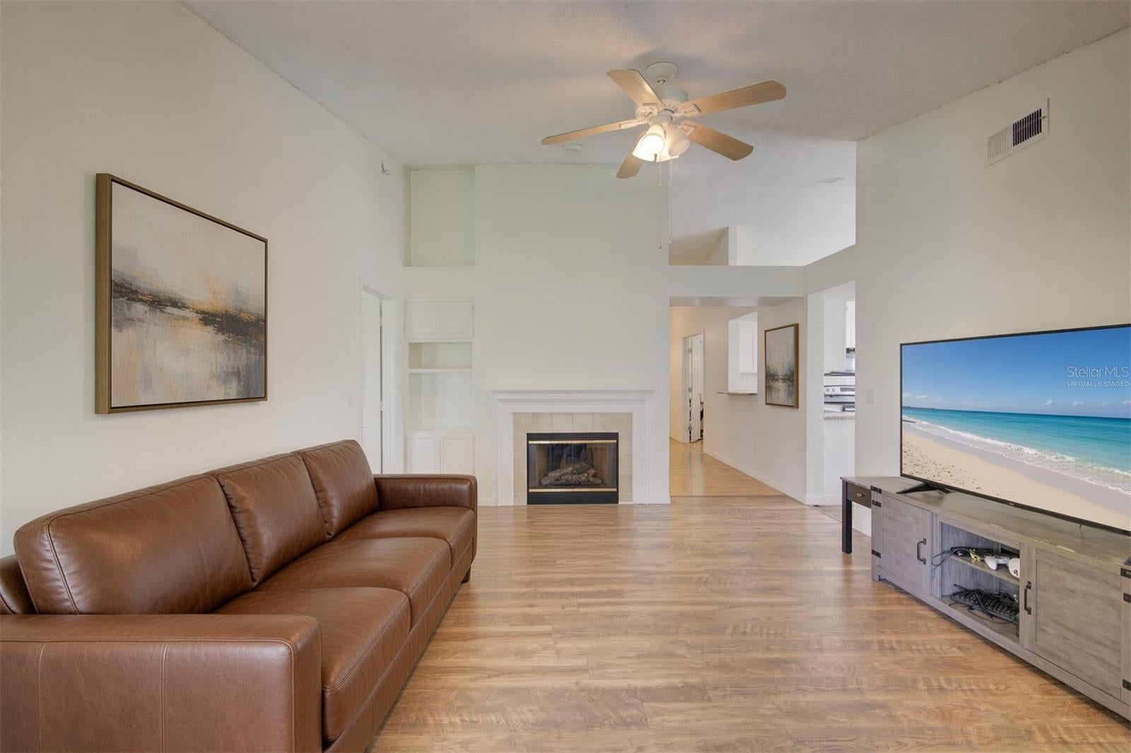 538 QUEENSBRIDGE DRIVE