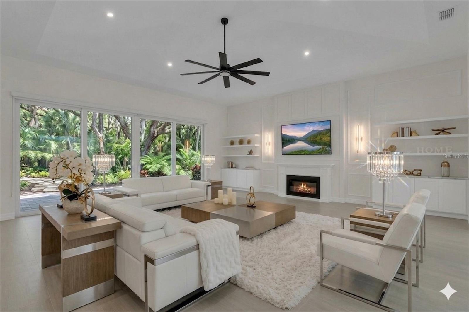 HAPPY TRAILS UNITS 1 & 2 UNREC - Residential