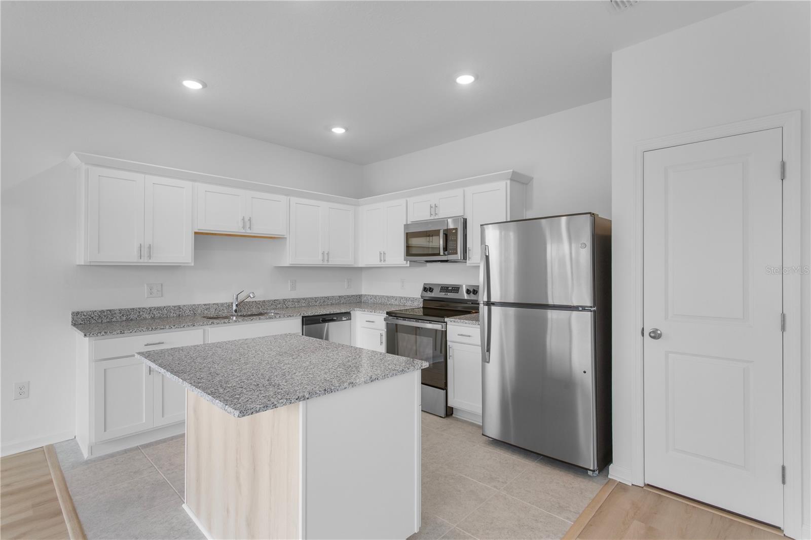 ASHFORD PLACE - Residential Lease