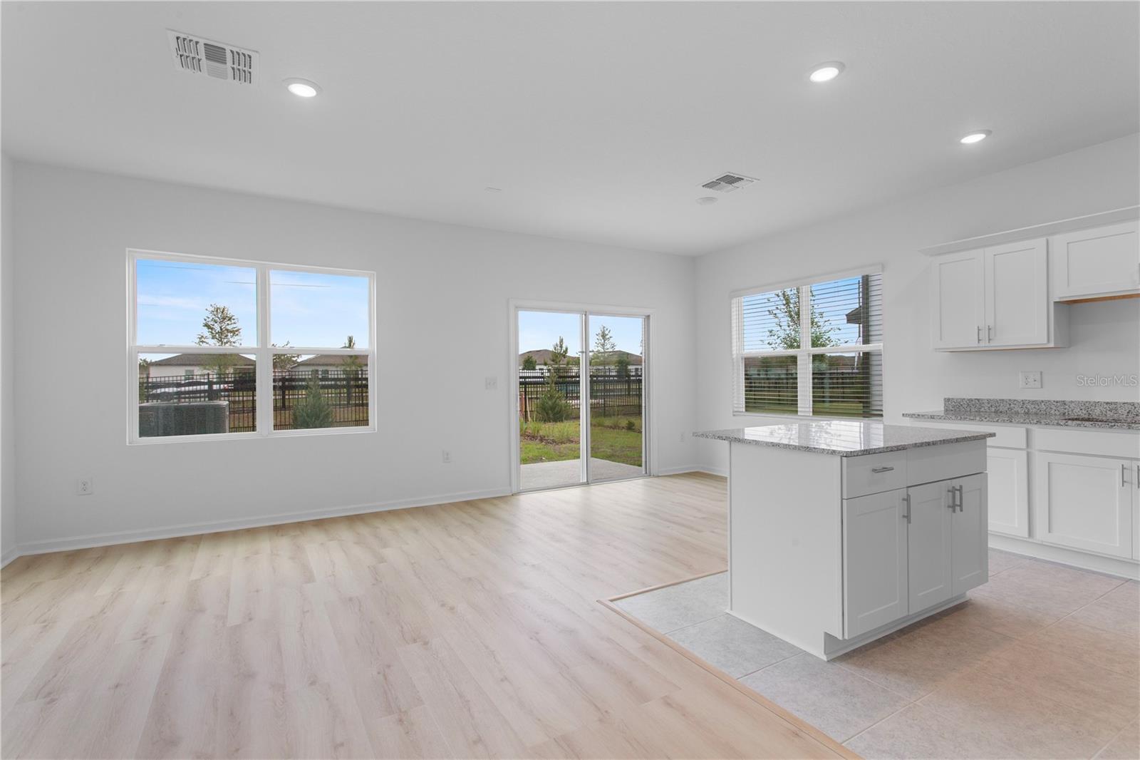 ASHFORD PLACE - Residential Lease