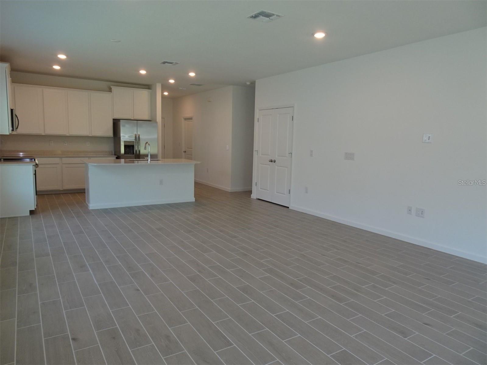 HEATH PRESERVE - Residential Lease