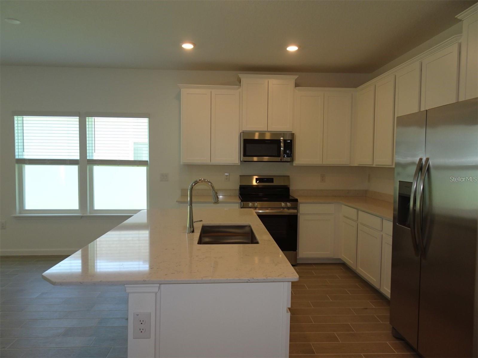 HEATH PRESERVE - Residential Lease