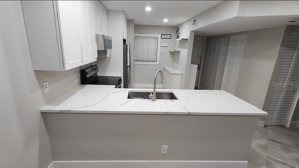 8605 W SAMPLE ROAD 311