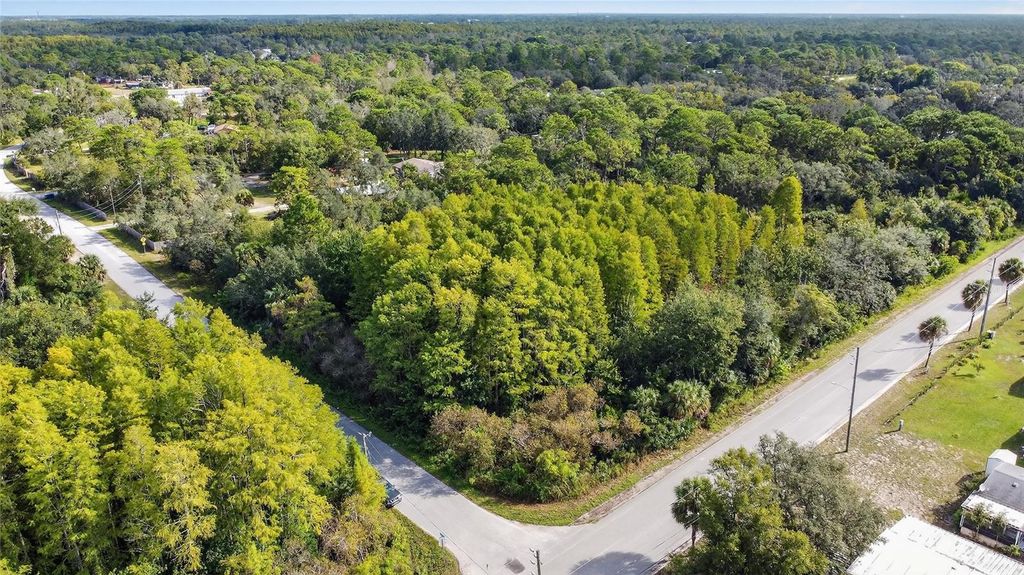 Photo of 17010 Ridgeline Trail, Hudson, FL 34667 (MLS # W7879409)