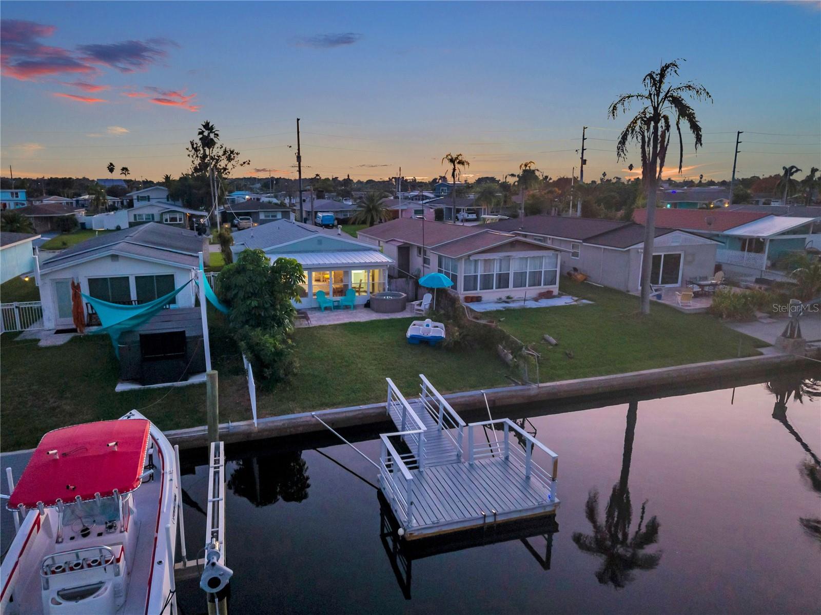 FLOR A MAR - Residential