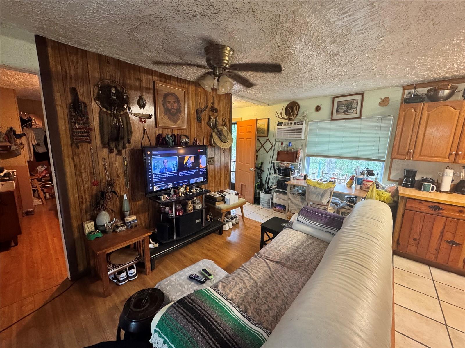 HUDSON GROVE ESTATES - Residential