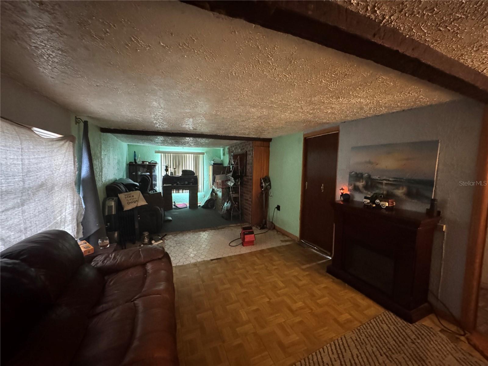 HUDSON GROVE ESTATES - Residential