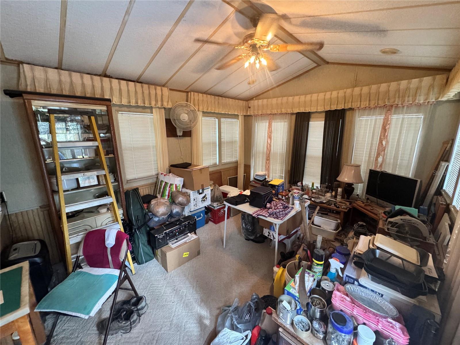 HUDSON GROVE ESTATES - Residential