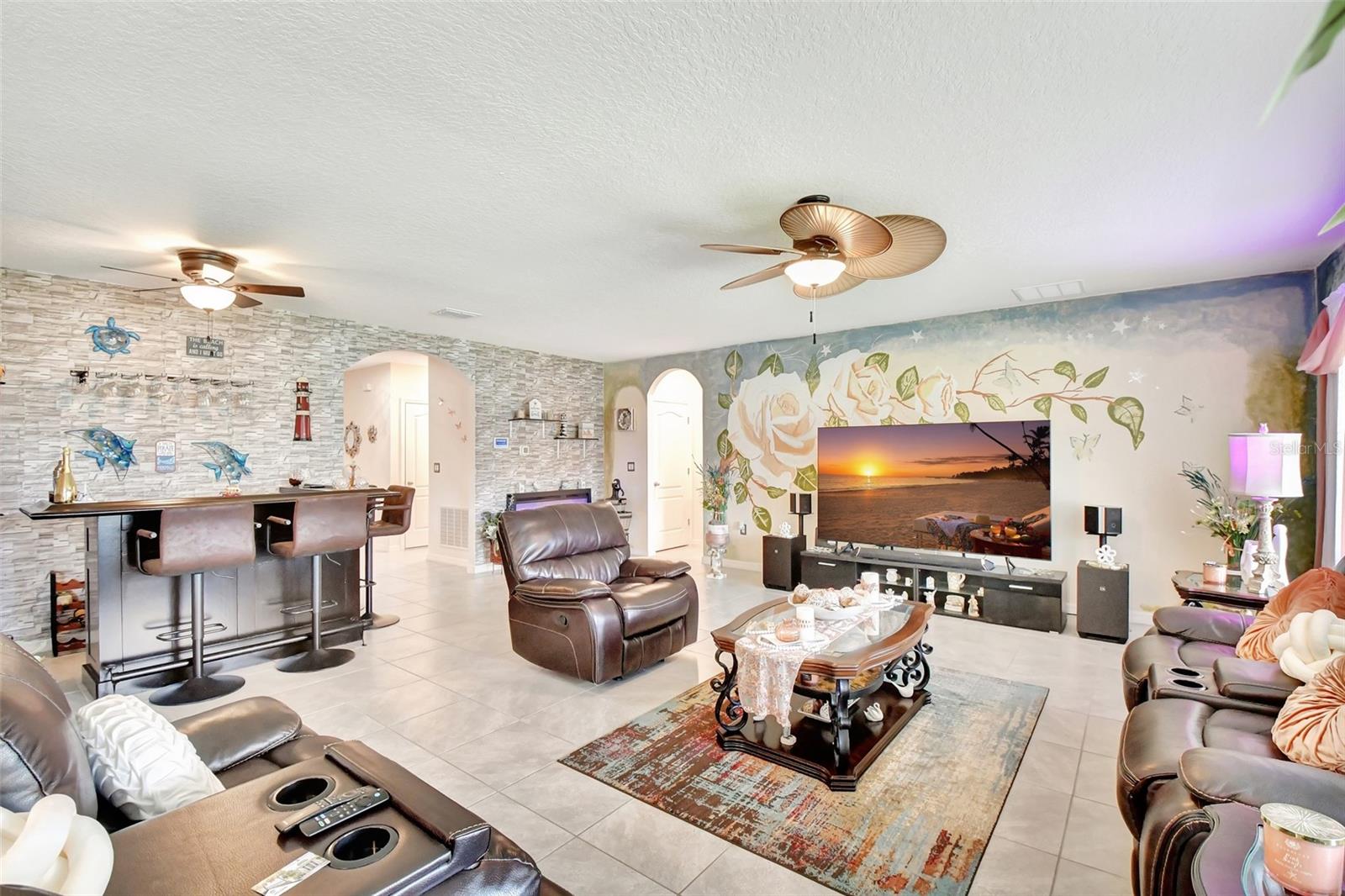 316 NOWELL LOOP