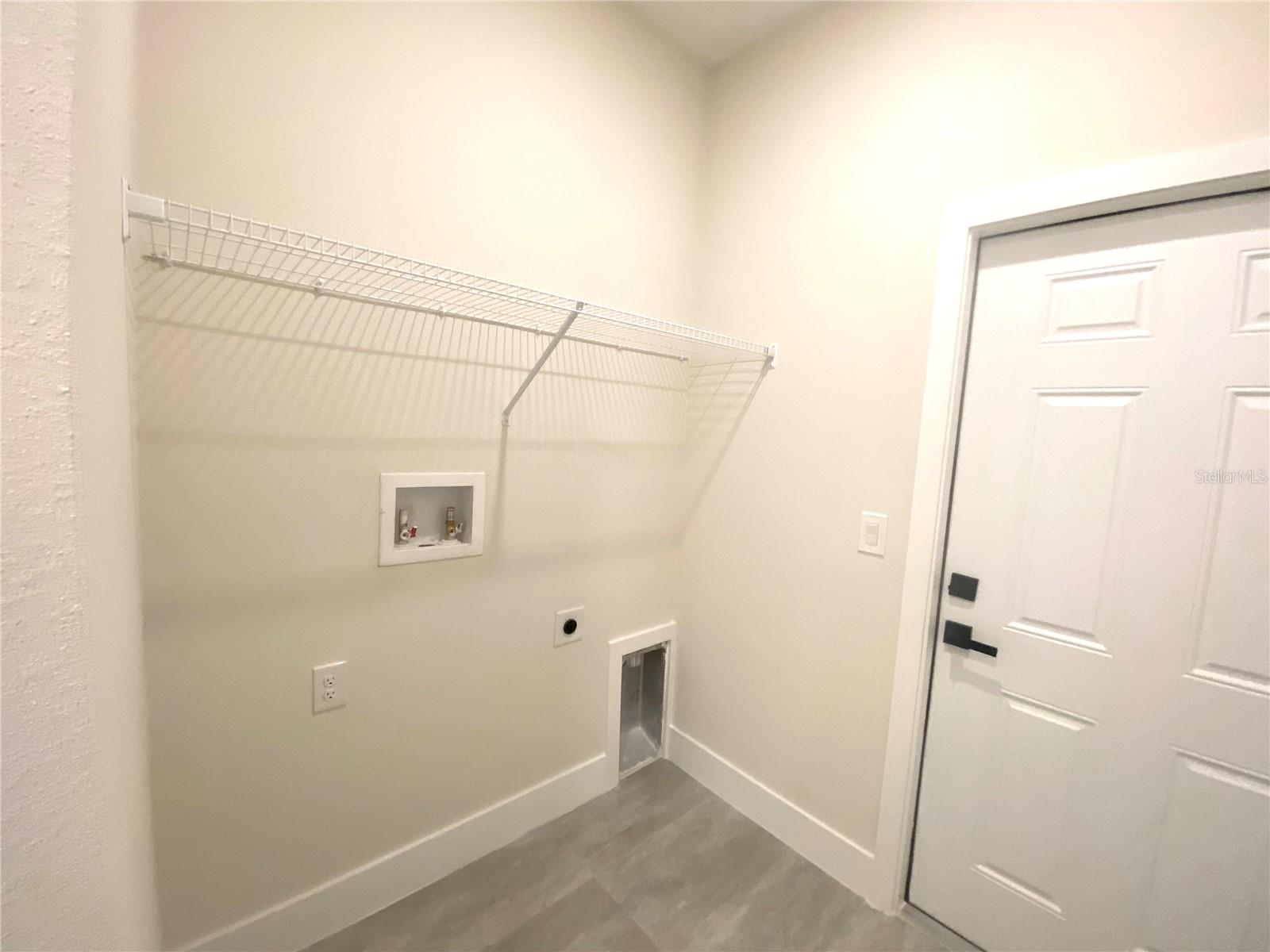 SEBRING COUNTRY ESTATES SEC 02 - Residential