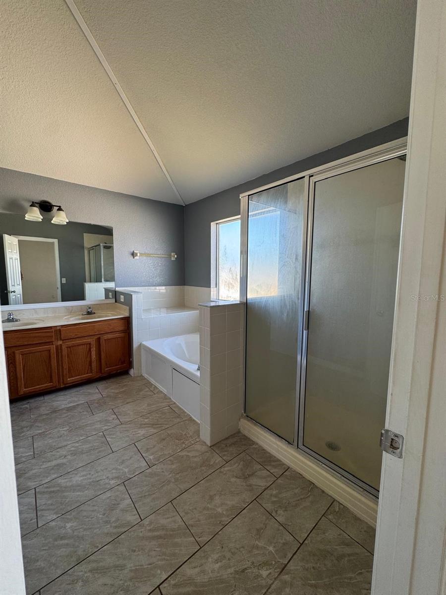 CRESCENT VIEW - Residential Lease