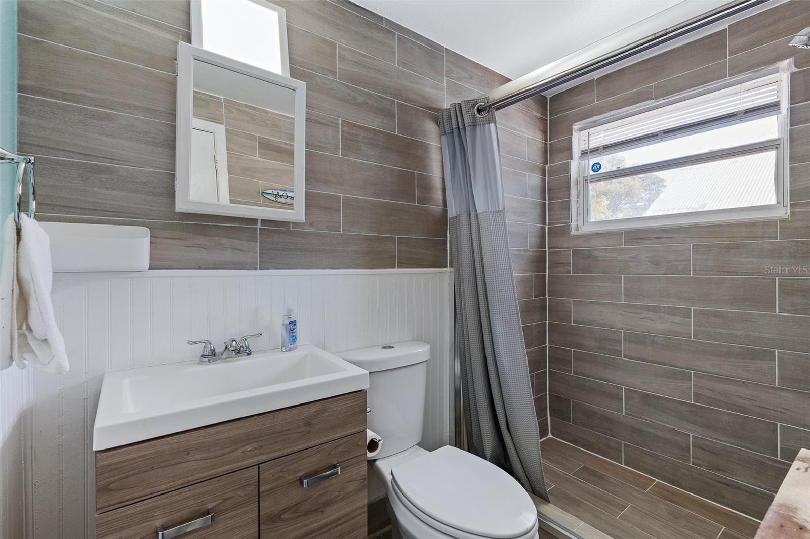 AVON BY SEA - Residential