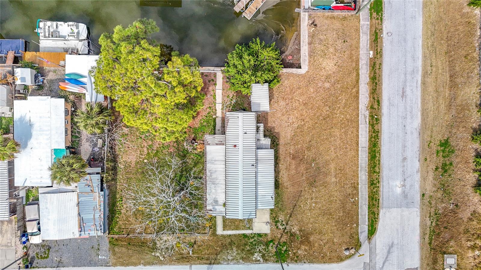 VISTA DEL MAR - Land