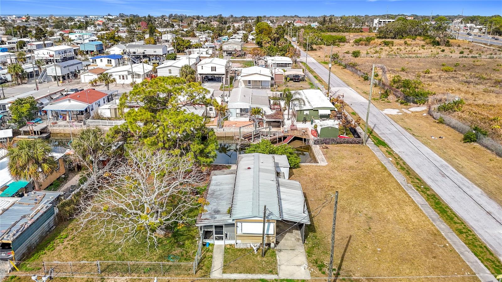 VISTA DEL MAR - Land