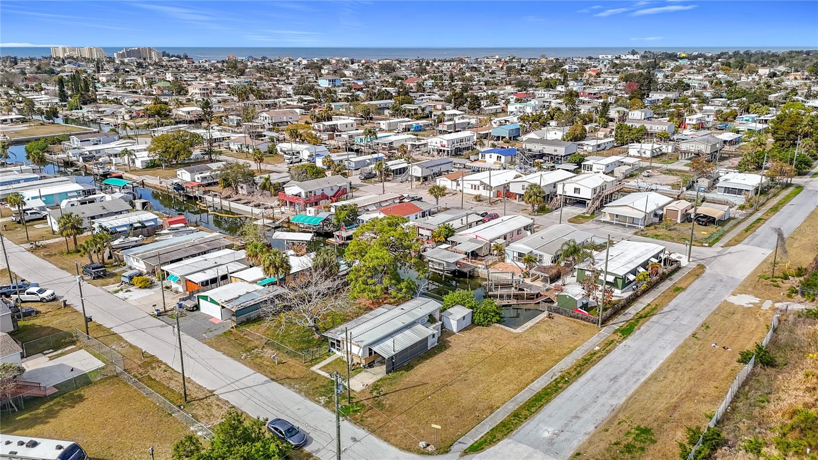 VISTA DEL MAR - Land