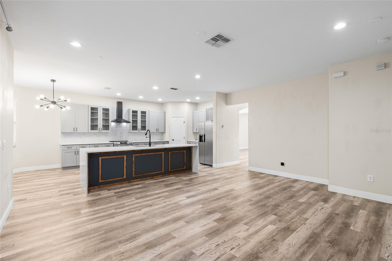 SUNCOAST LAKES PH 02 - Residential