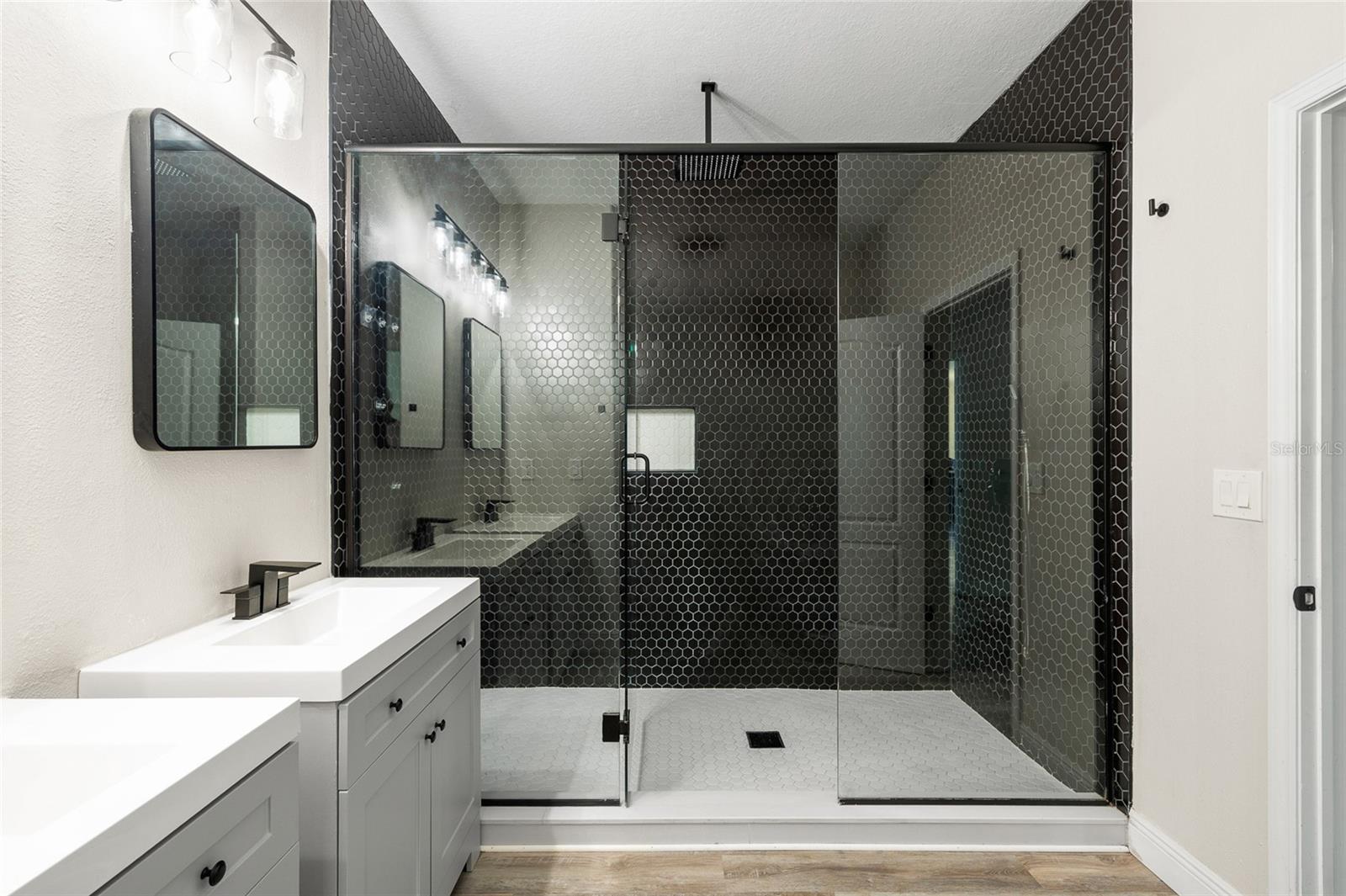 SUNCOAST LAKES PH 02 - Residential