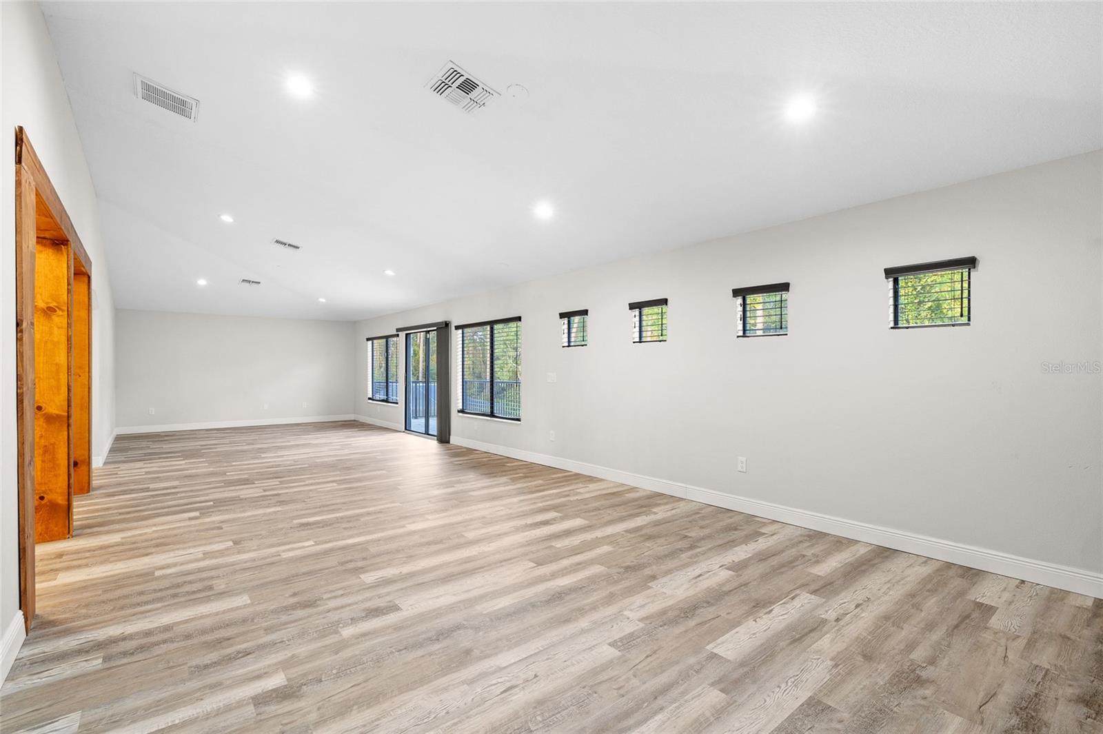 SUNCOAST LAKES PH 02 - Residential