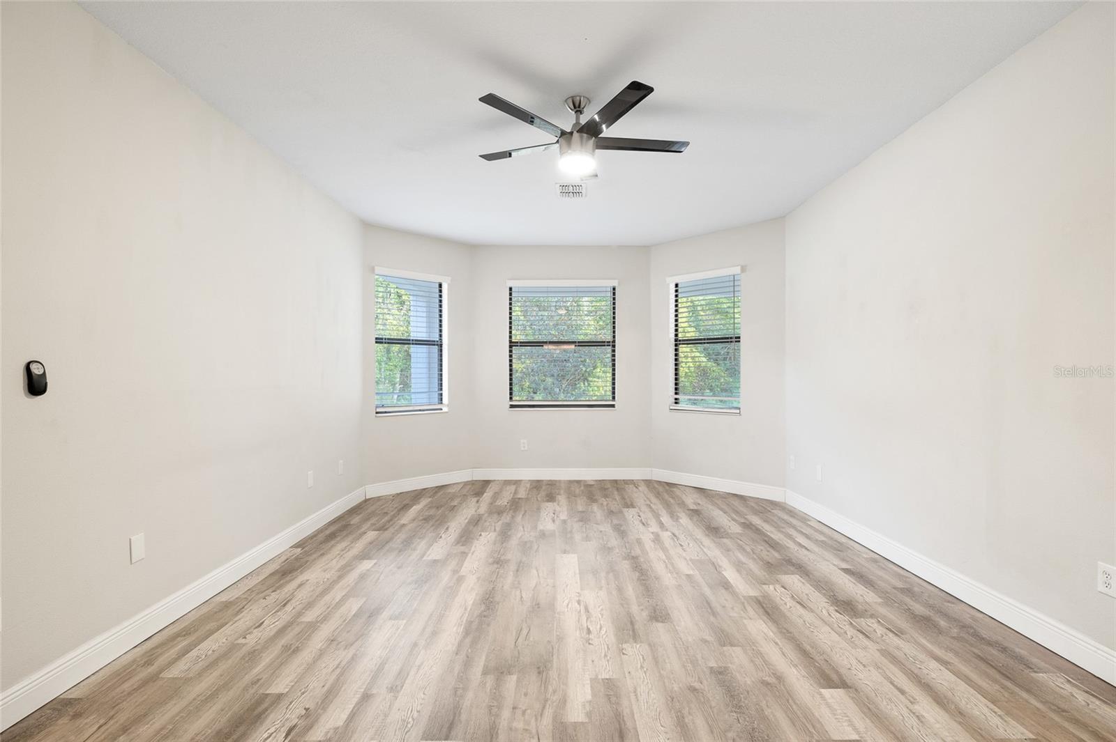 SUNCOAST LAKES PH 02 - Residential