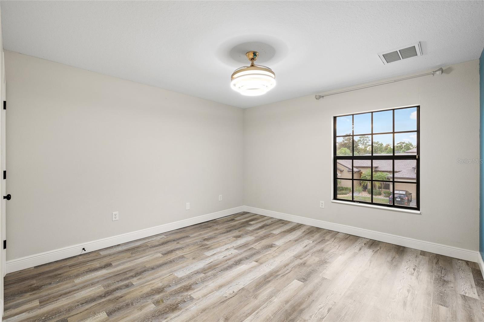 SUNCOAST LAKES PH 02 - Residential