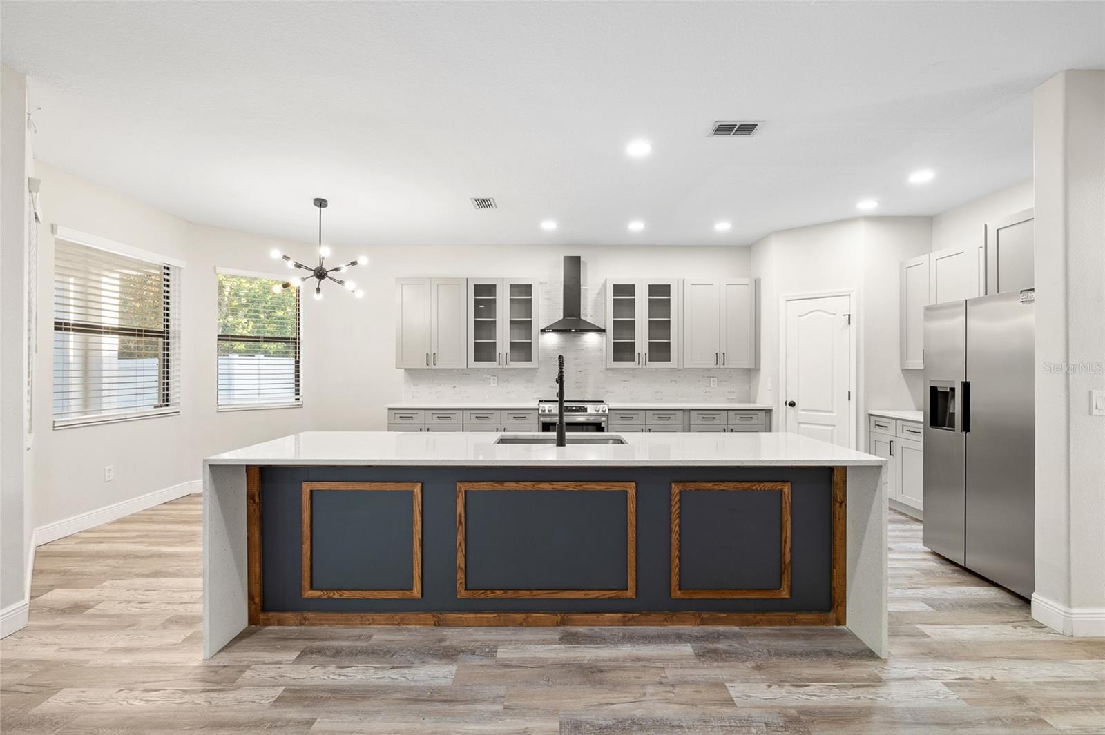 SUNCOAST LAKES PH 02 - Residential