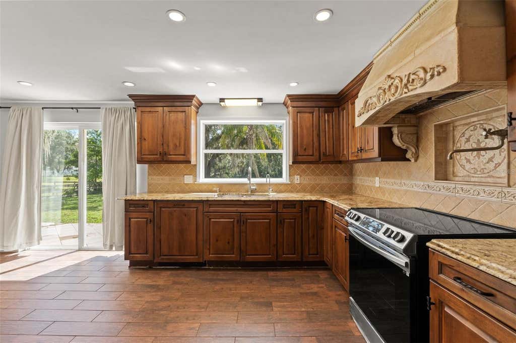 Photo of 9850 Arrow Drive, New Port Richey, FL 34654 (MLS # W7888587)